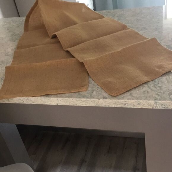 Jute Table Runner   - Picture 4 of 6